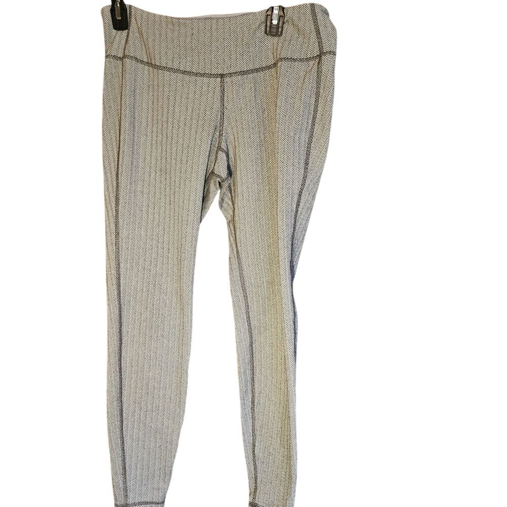 Old Navy Size L Go-Dry Chevron‎ Compression Leggings Active Black Athleisure